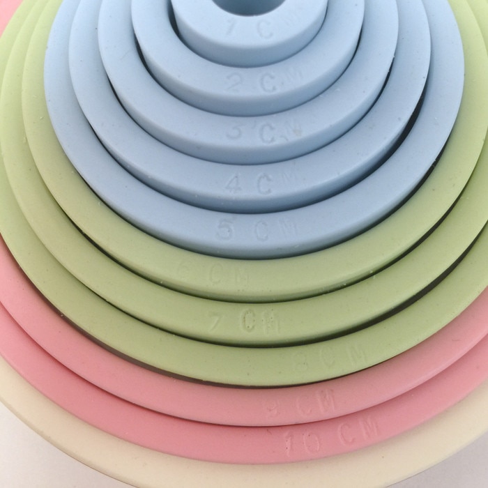 Cervical Stacker, Childbirth Graphics childbirth education model to teach the ten centimeters of cervical dilation, 79932